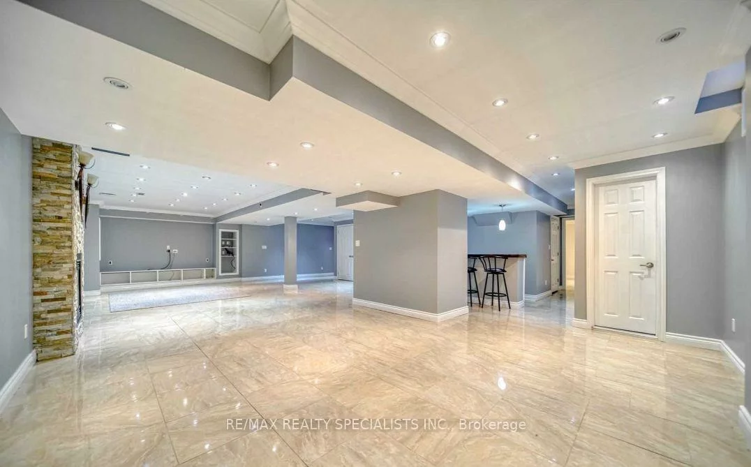 2239, Devonshire, 1019 - WM Westmount, Oakville