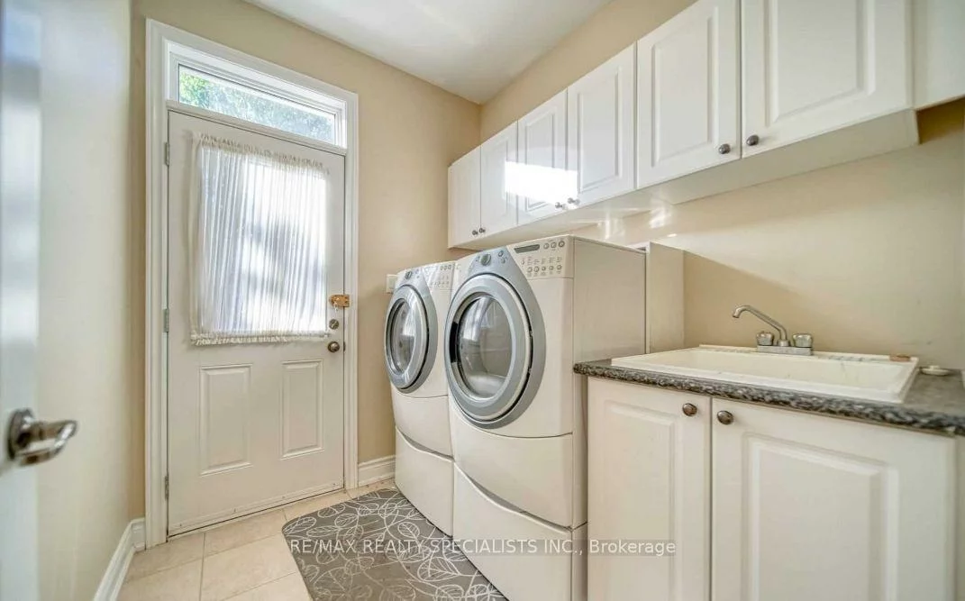 2239, Devonshire, 1019 - WM Westmount, Oakville