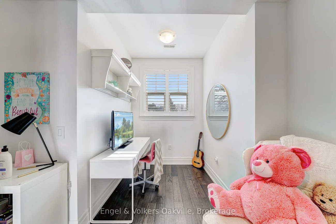 1378, Langdale, 1005 - FA Falgarwood, Oakville