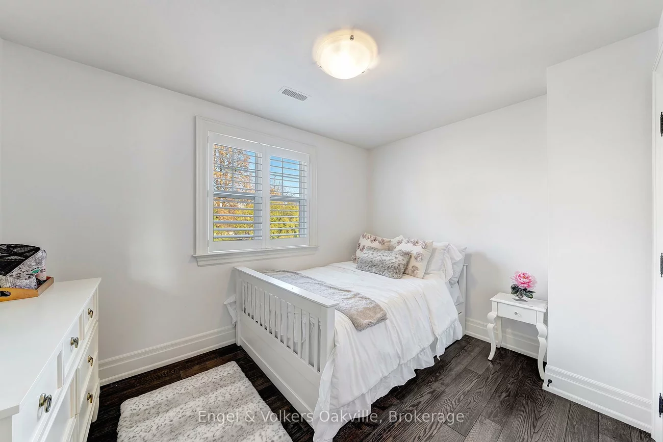 1378, Langdale, 1005 - FA Falgarwood, Oakville