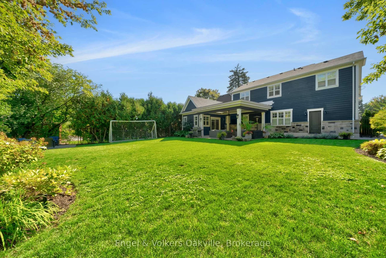 1378, Langdale, 1005 - FA Falgarwood, Oakville