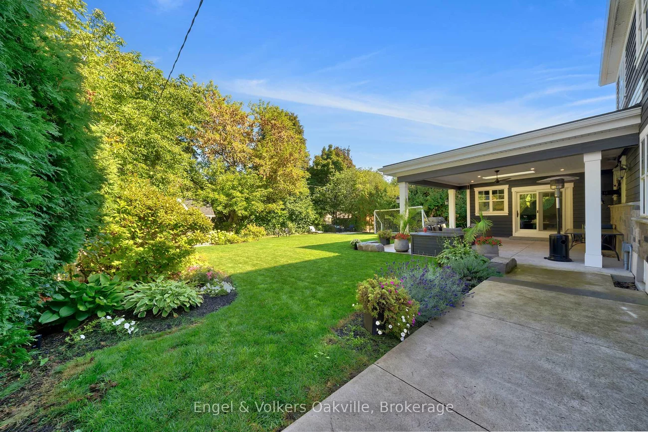 1378, Langdale, 1005 - FA Falgarwood, Oakville