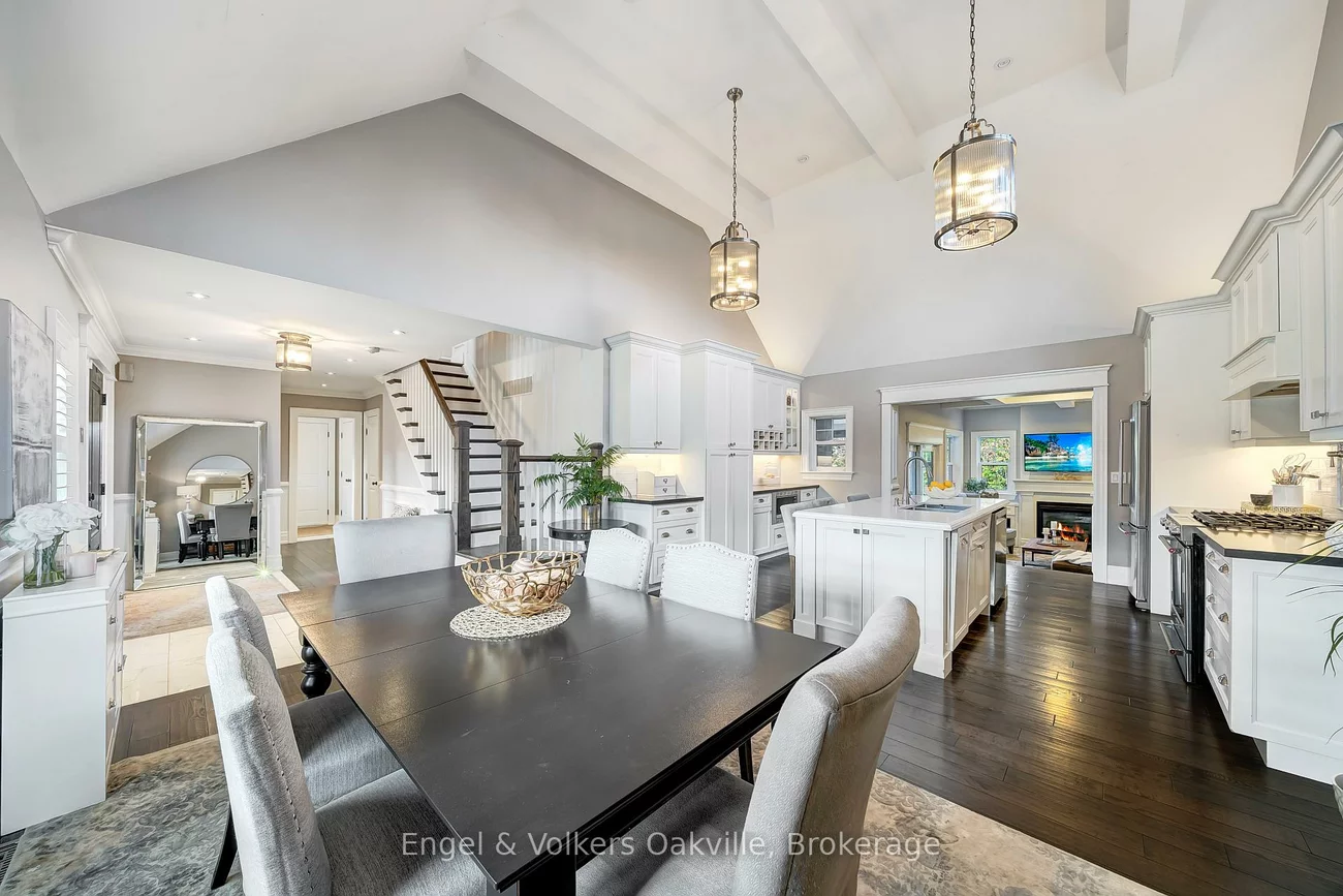 1378, Langdale, 1005 - FA Falgarwood, Oakville