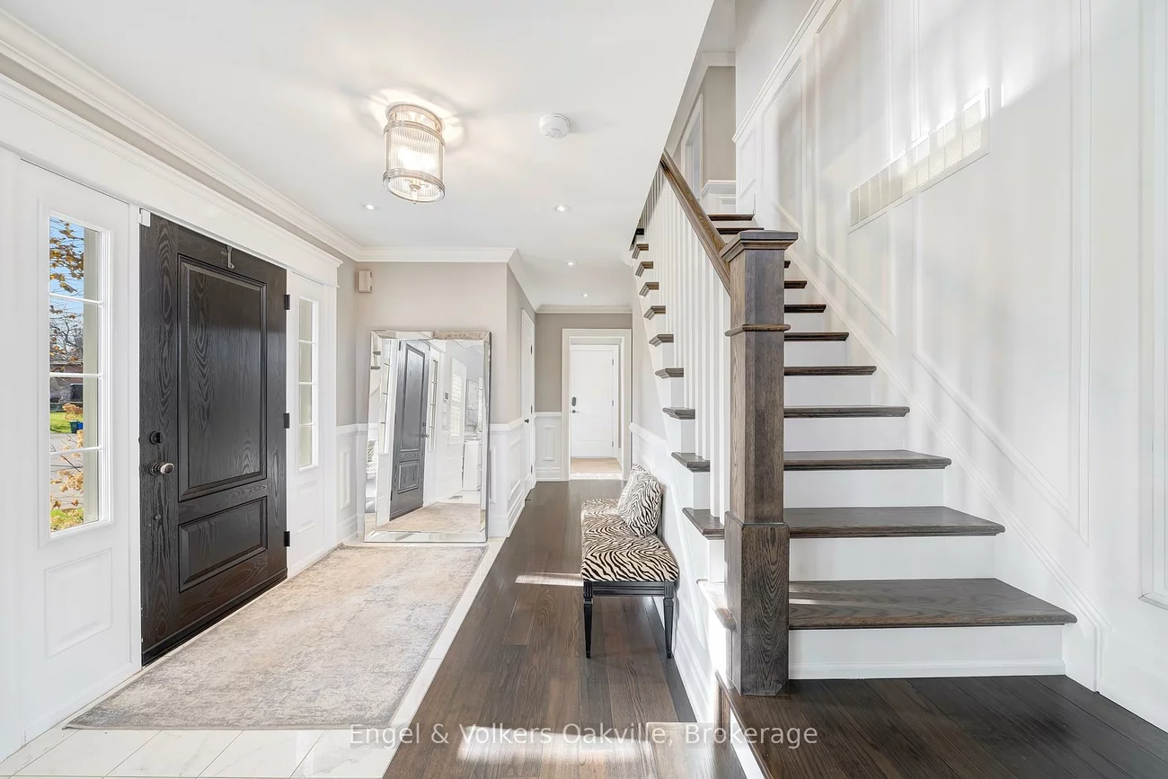 1378, Langdale, 1005 - FA Falgarwood, Oakville