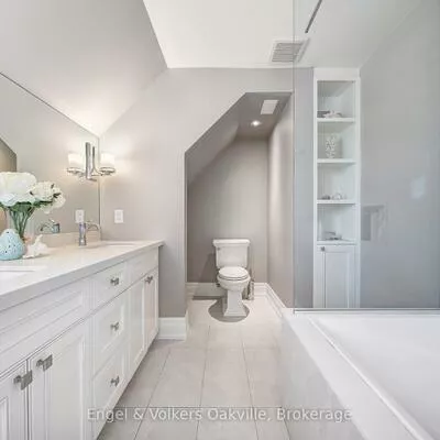 1378, Langdale, 1005 - FA Falgarwood, Oakville