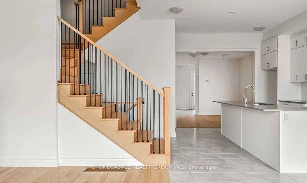 3049, Perkins, 1010 - JM Joshua Meadows, Oakville