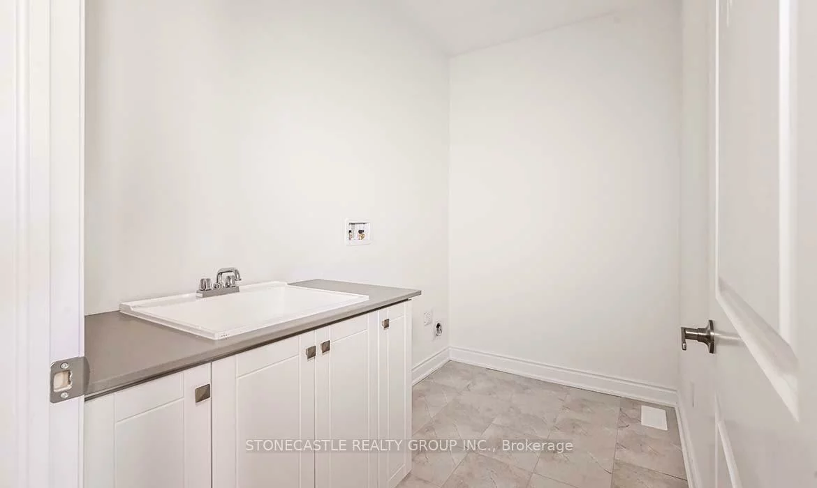 3049, Perkins, 1010 - JM Joshua Meadows, Oakville