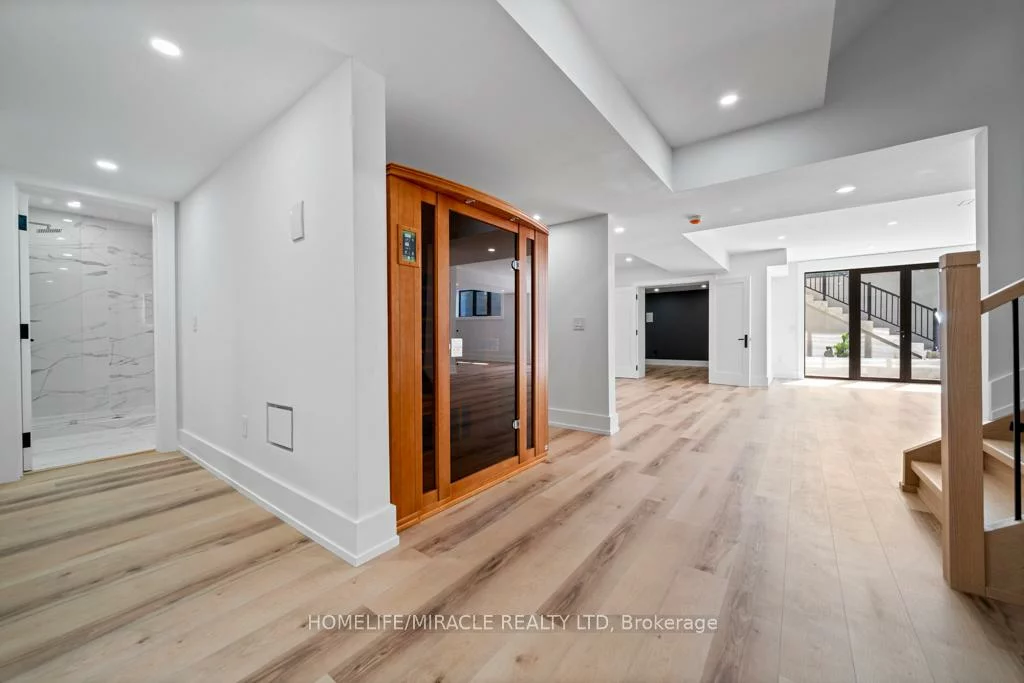 282, Maurice, 1002 - CO Central, Oakville