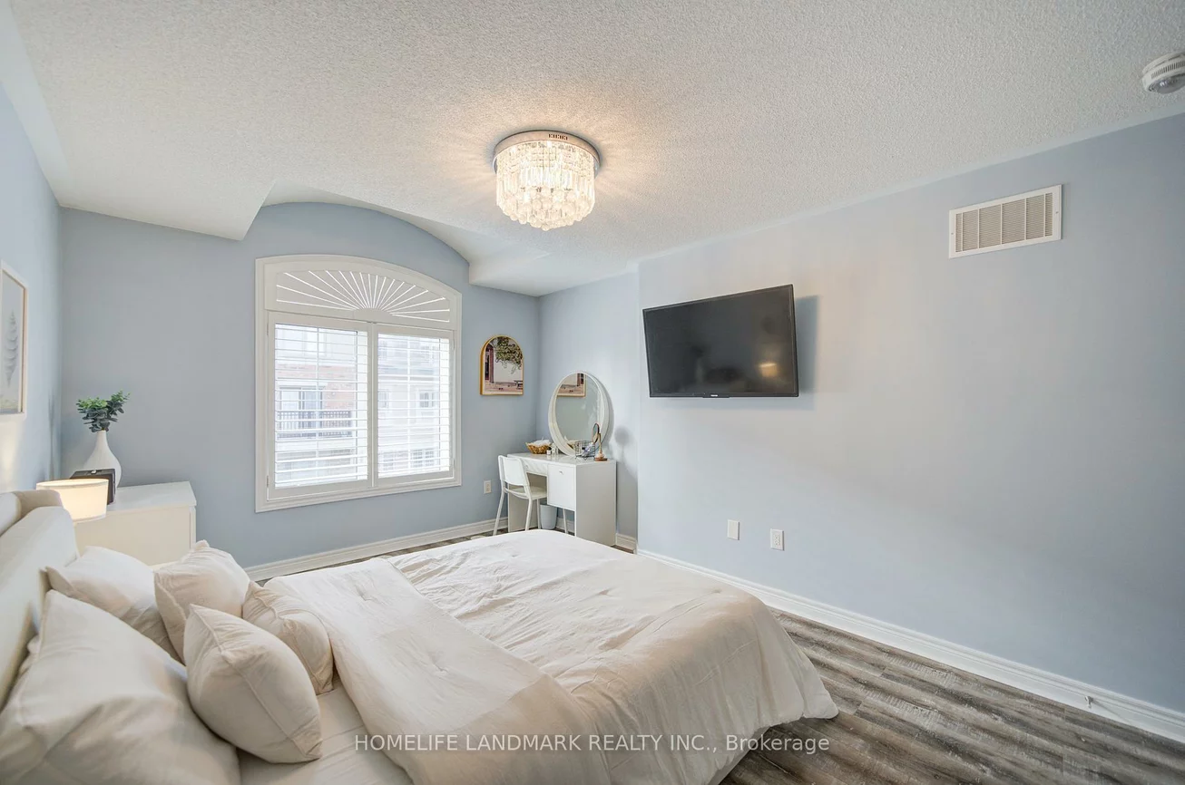 2435, Greenwich, 1019 - WM Westmount, Oakville