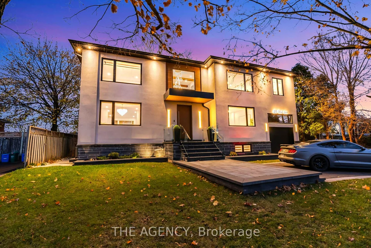 519, Third, 1020 - WO West, Oakville