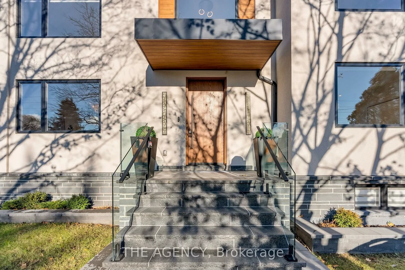 519, Third, 1020 - WO West, Oakville