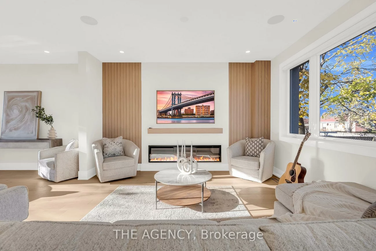 519, Third, 1020 - WO West, Oakville