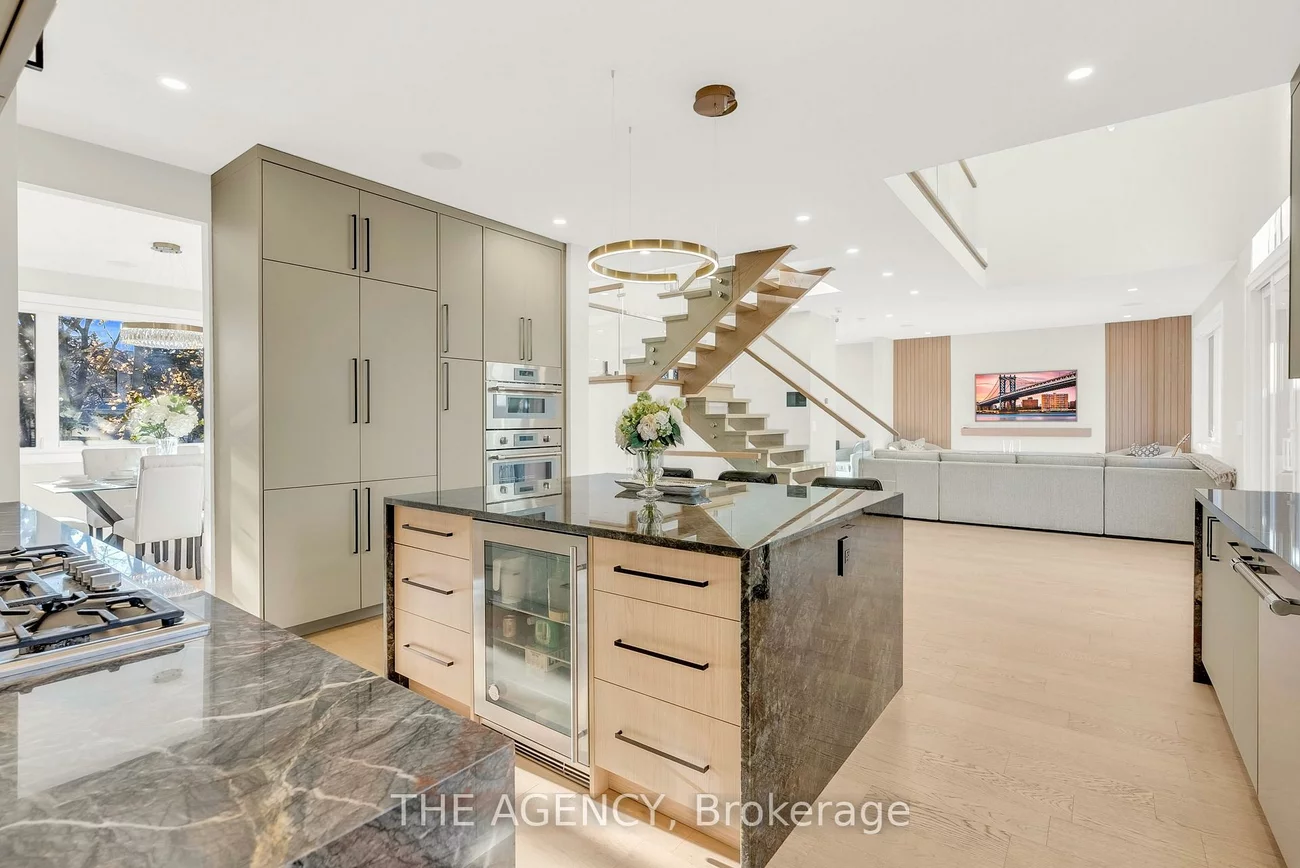 519, Third, 1020 - WO West, Oakville