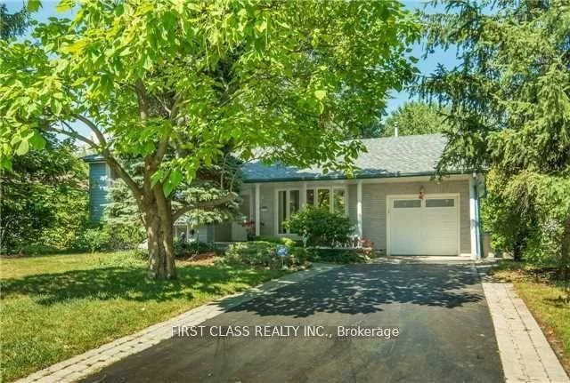 1085, Pearson, 1003 - CP College Park, Oakville