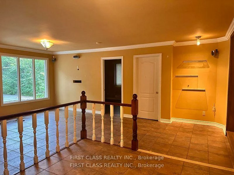 1085, Pearson, 1003 - CP College Park, Oakville