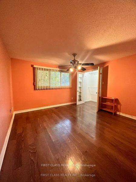 1085, Pearson, 1003 - CP College Park, Oakville