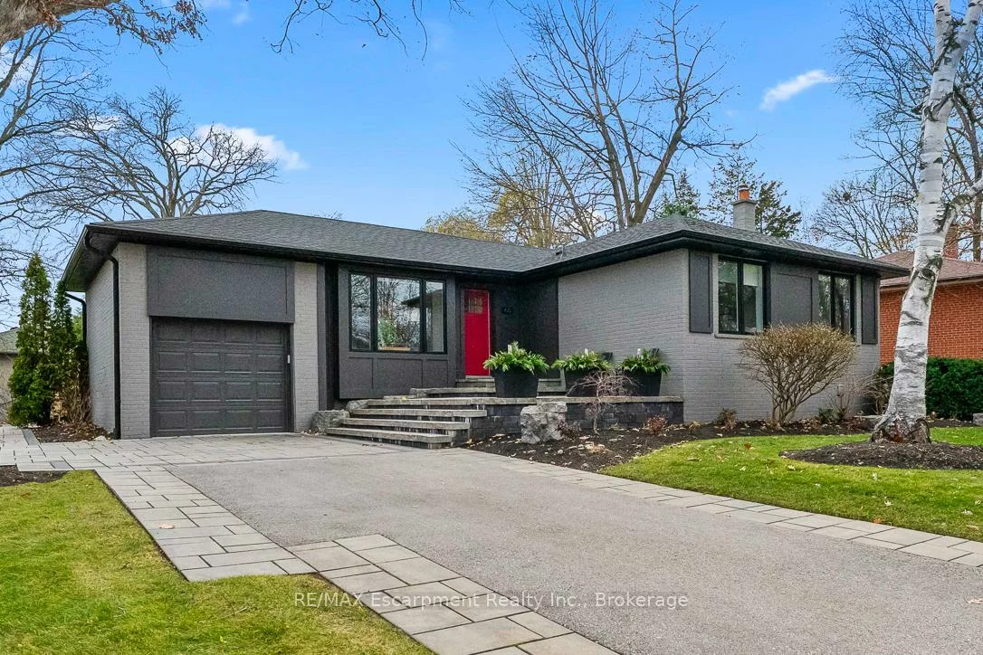 68, Glenmanor, 1002 - CO Central, Oakville