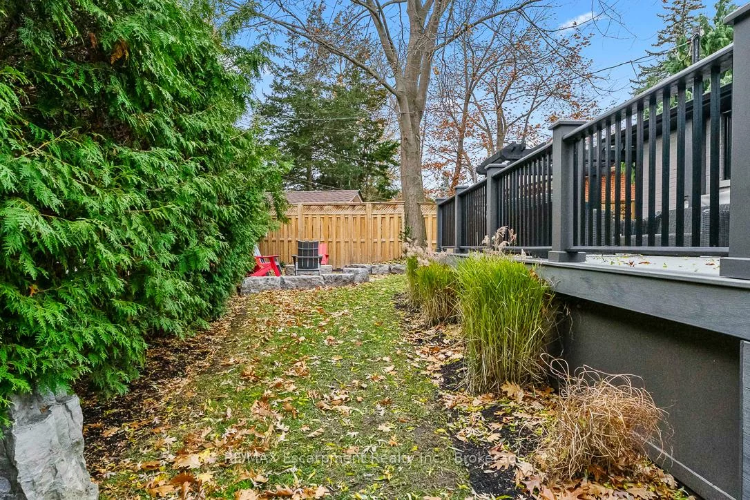 68, Glenmanor, 1002 - CO Central, Oakville