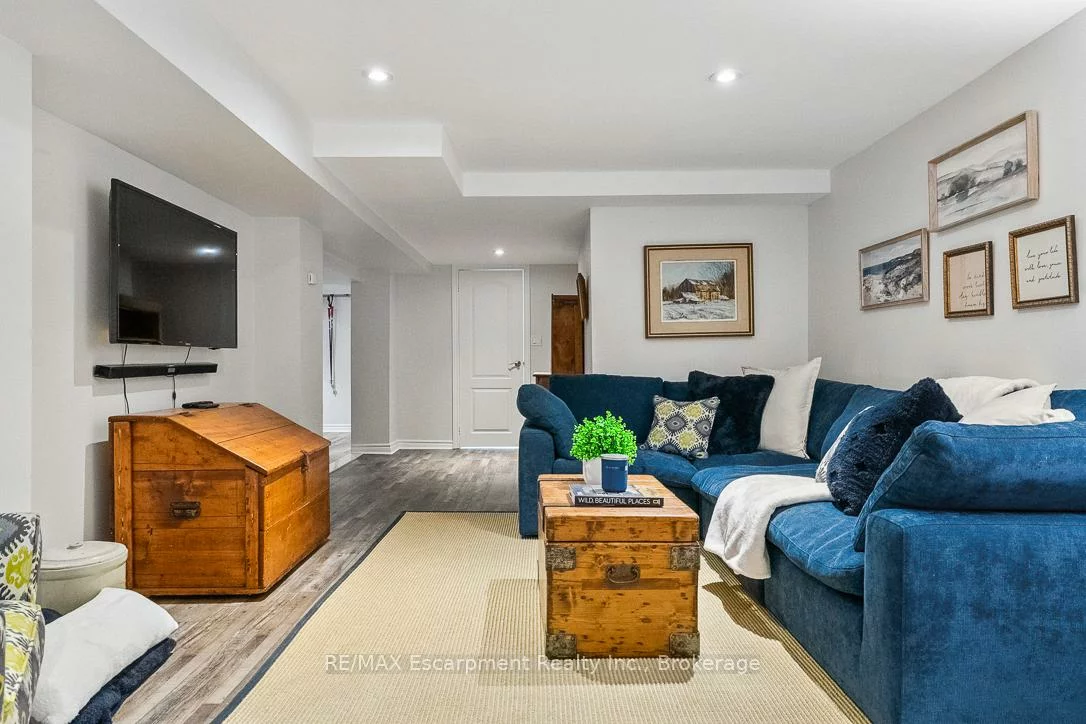 68, Glenmanor, 1002 - CO Central, Oakville