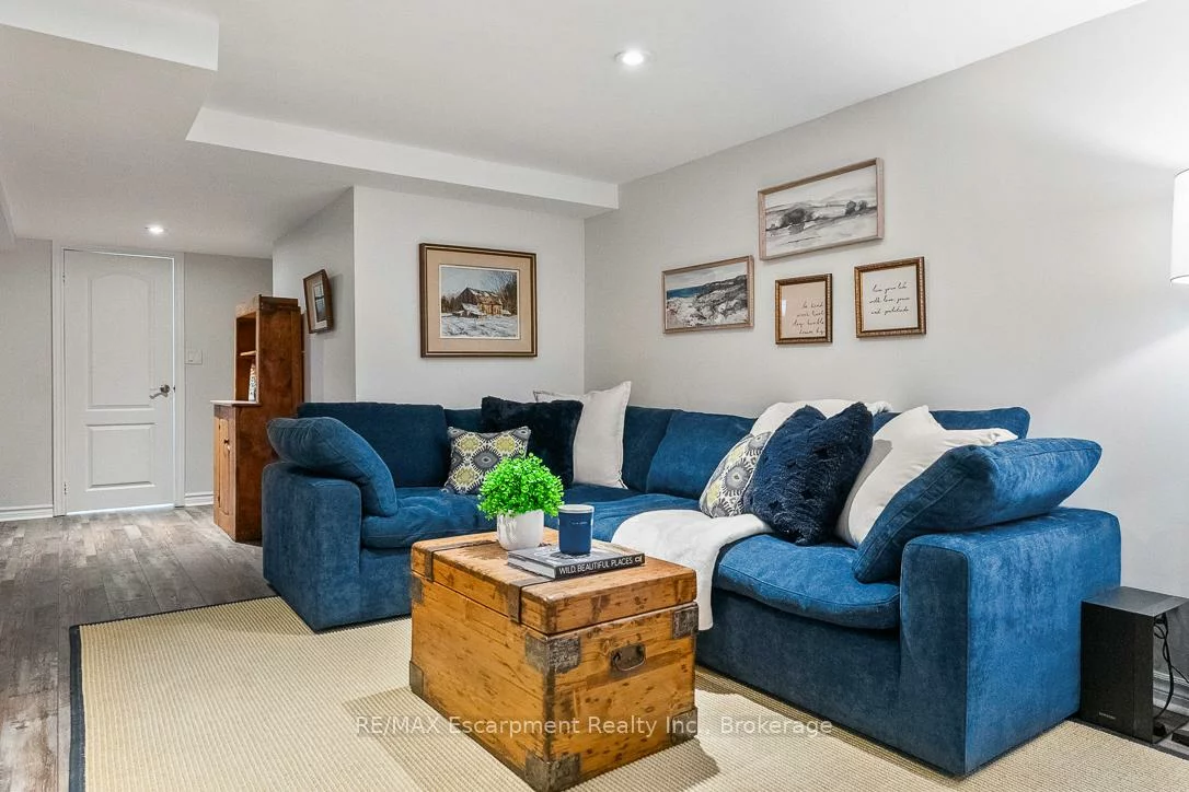 68, Glenmanor, 1002 - CO Central, Oakville