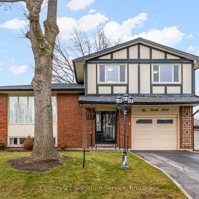 227, Elmwood, 1002 - CO Central, Oakville