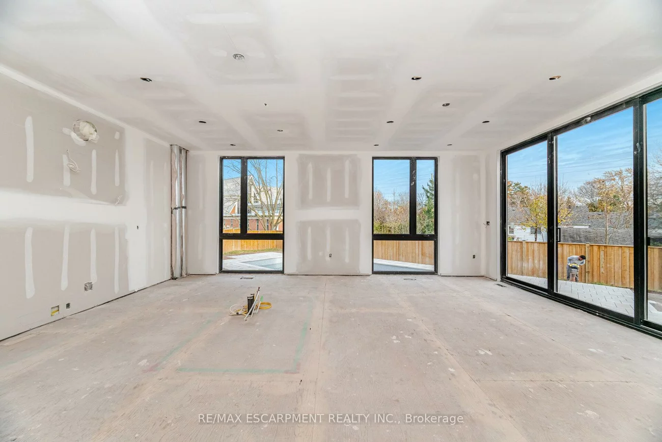 2488, Bridge, 1020 - WO West, Oakville