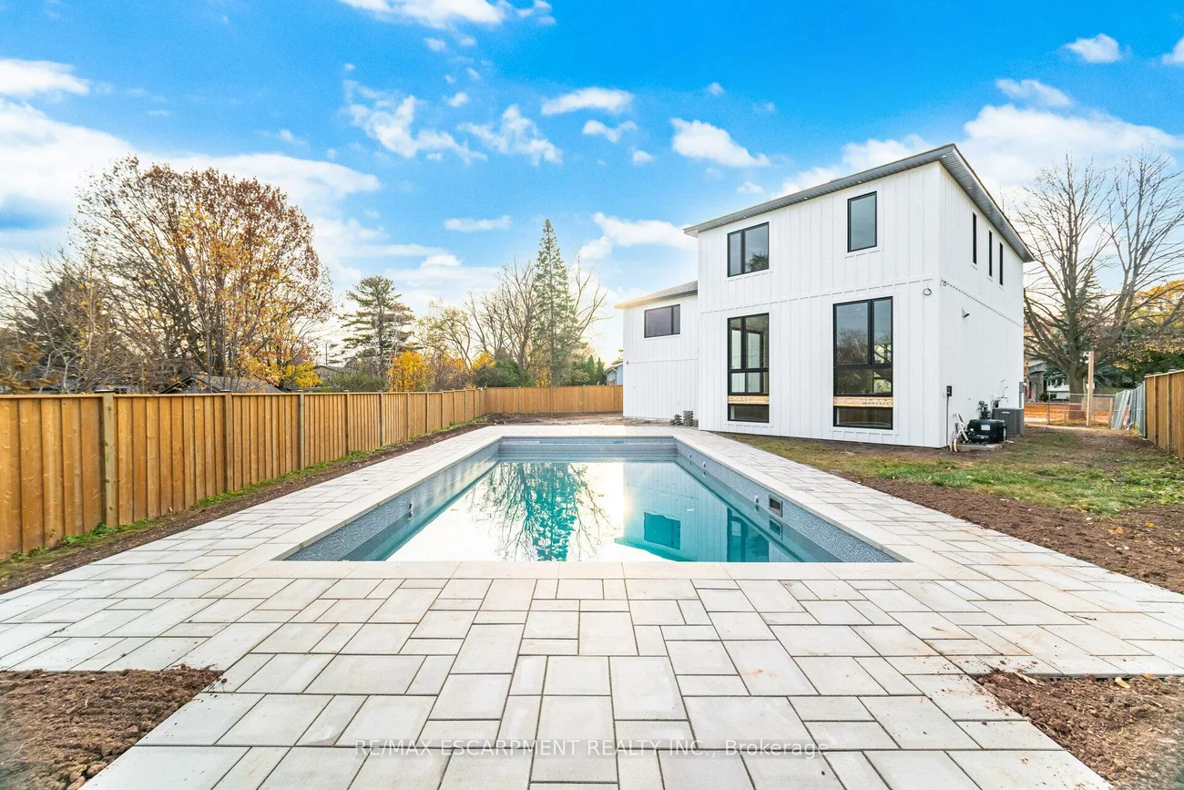 2488, Bridge, 1020 - WO West, Oakville