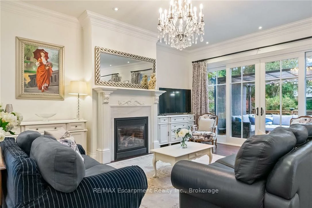 2073, Deramore, 1006 - FD Ford, Oakville