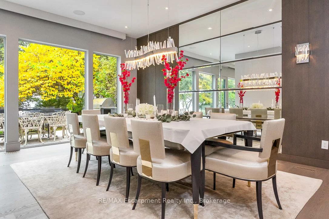 2250, Chancery, 1006 - FD Ford, Oakville