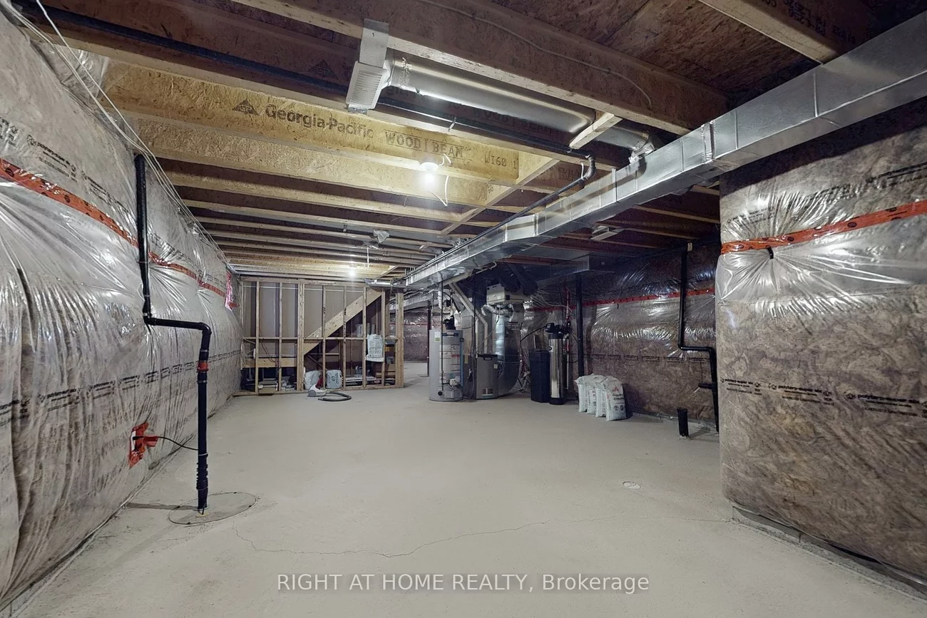 421, Ginger, 1008 - GO Glenorchy, Oakville