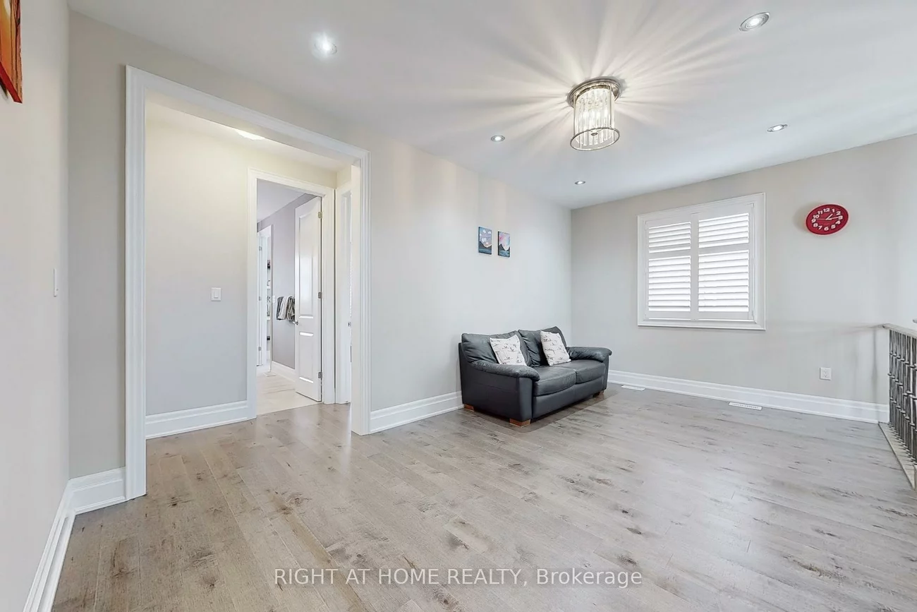 421, Ginger, 1008 - GO Glenorchy, Oakville