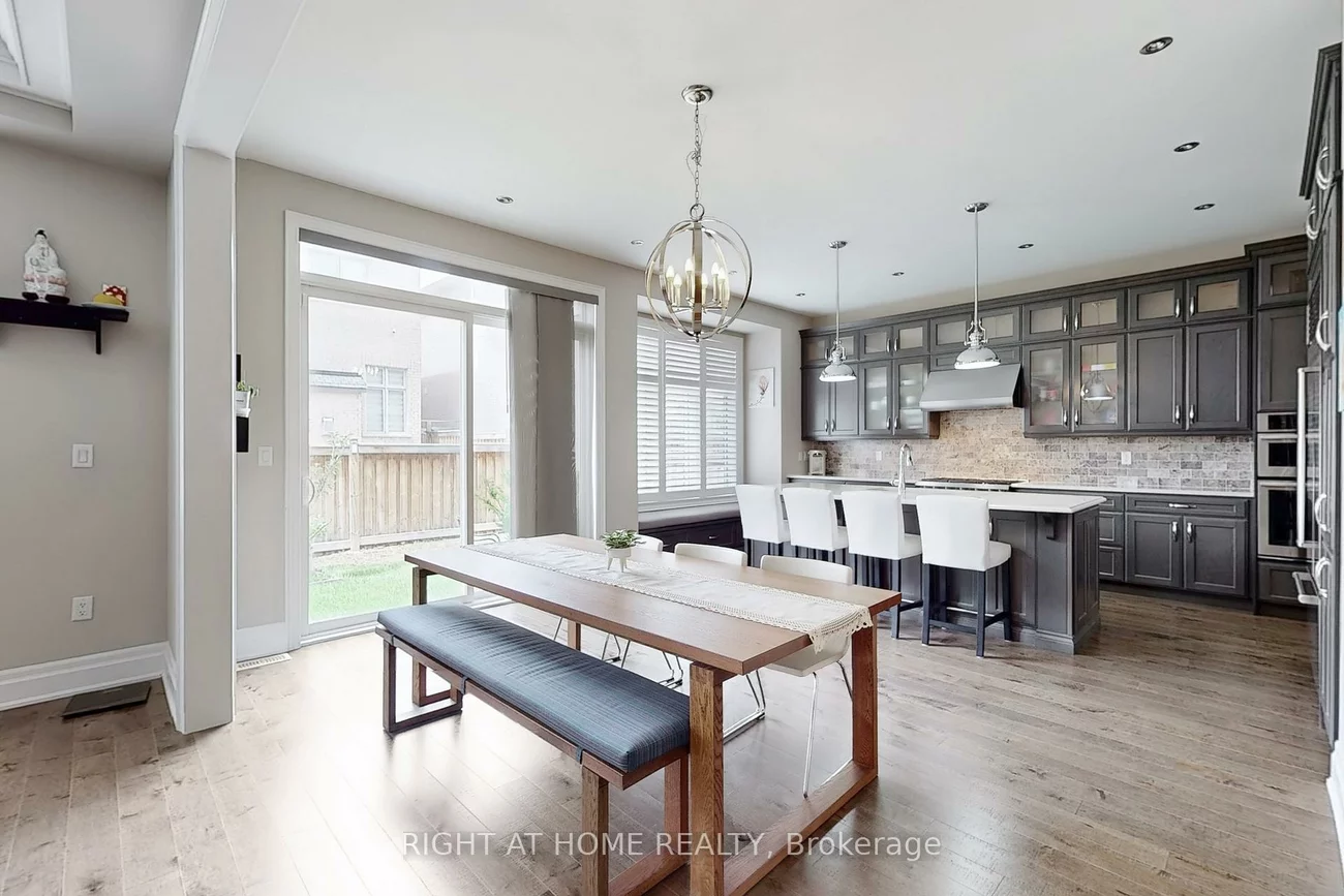 421, Ginger, 1008 - GO Glenorchy, Oakville