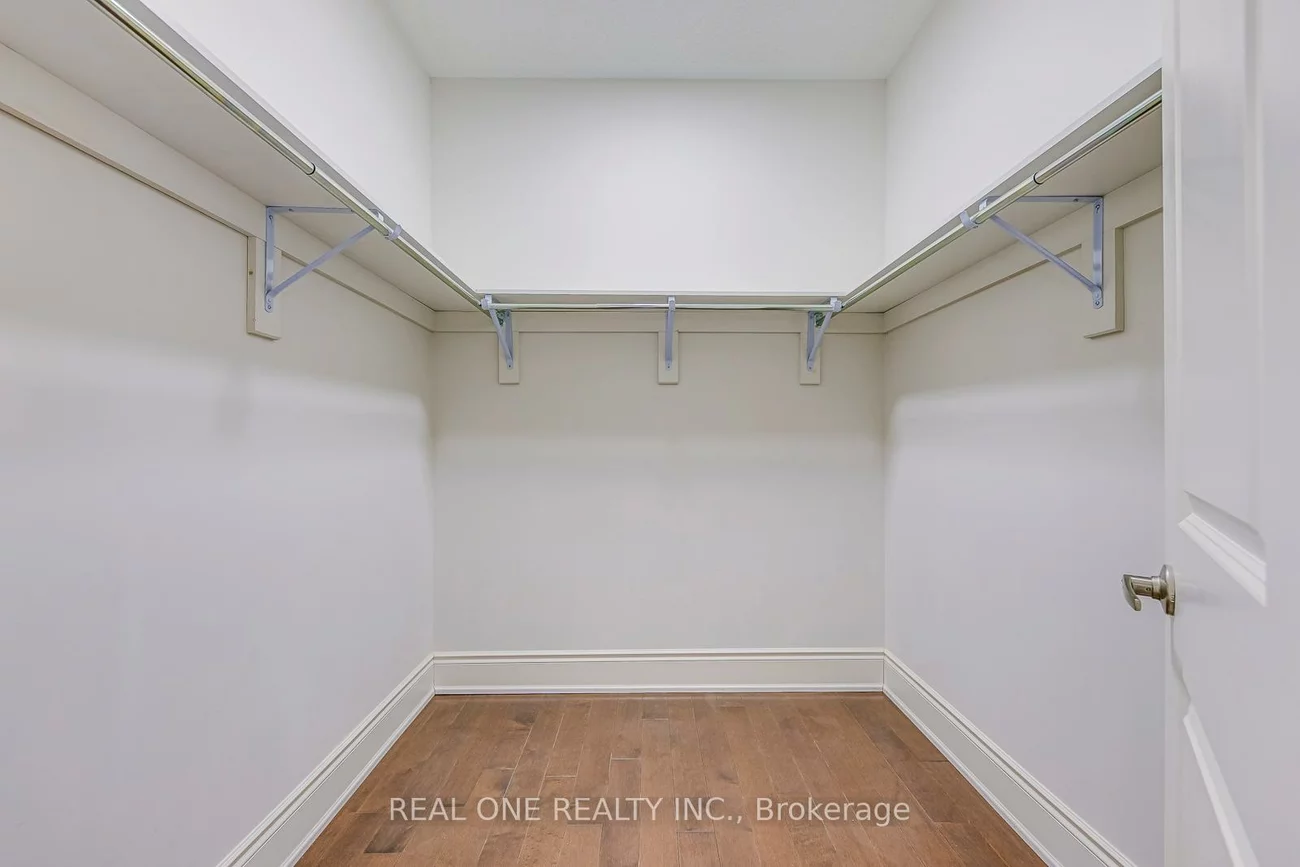 3159, William Rose, 1010 - JM Joshua Meadows, Oakville