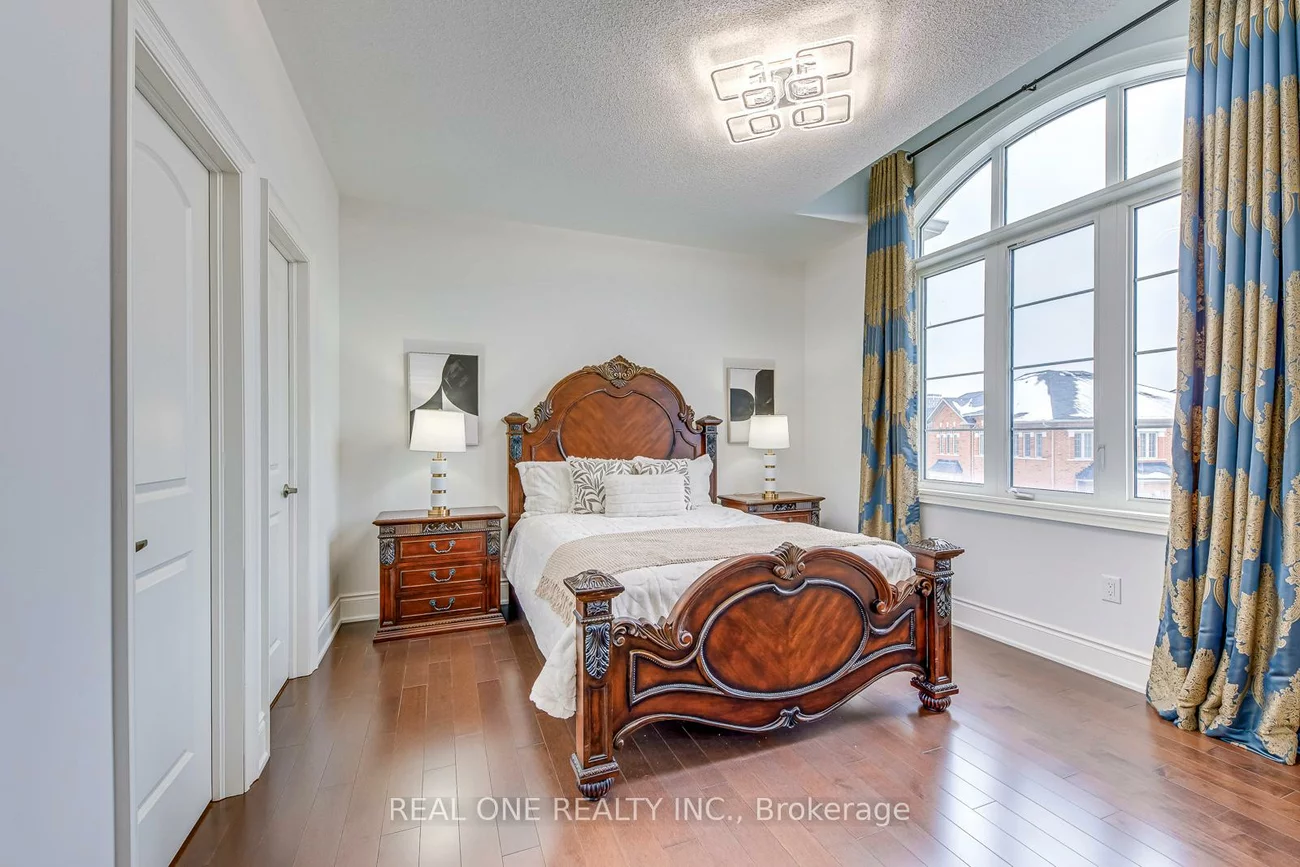 3159, William Rose, 1010 - JM Joshua Meadows, Oakville