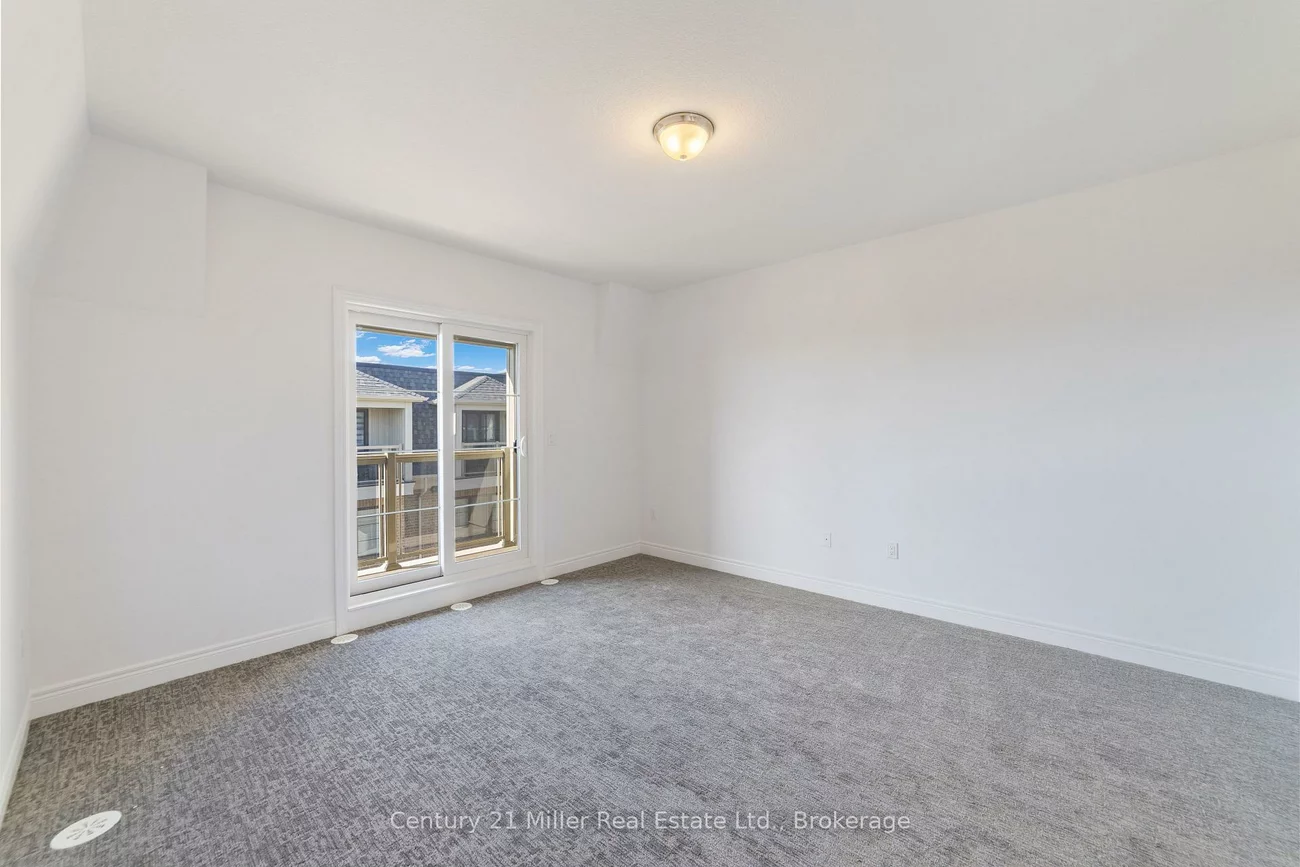 2140, Trafalgar, 1015 - RO River Oaks, Oakville
