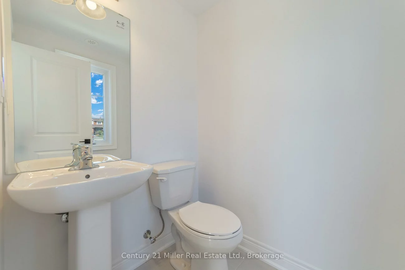 2140, Trafalgar, 1015 - RO River Oaks, Oakville