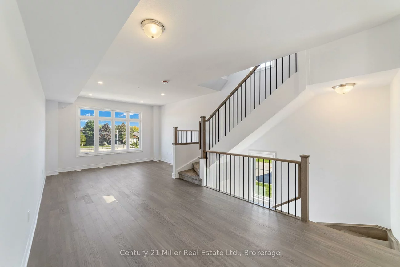 2140, Trafalgar, 1015 - RO River Oaks, Oakville