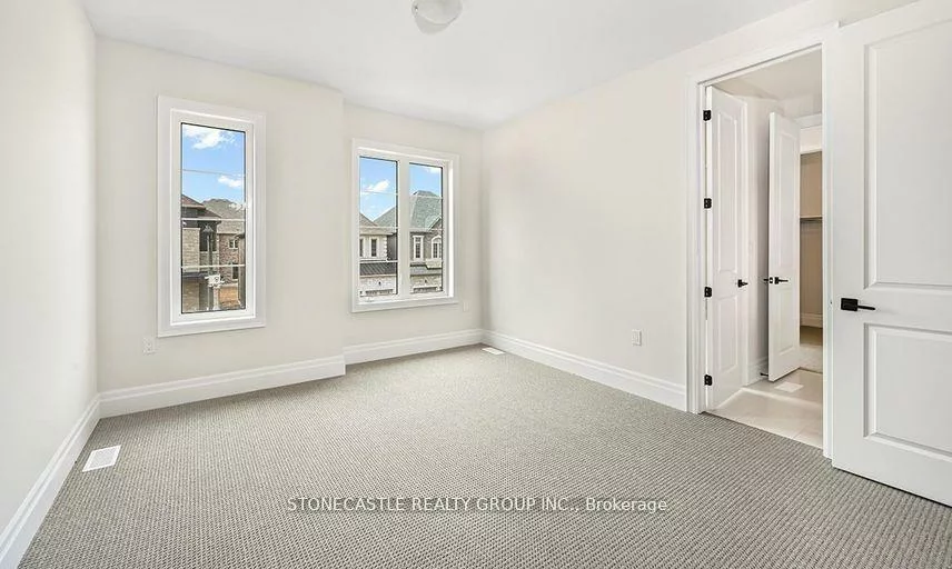 1326, Lynx, 1010 - JM Joshua Meadows, Oakville