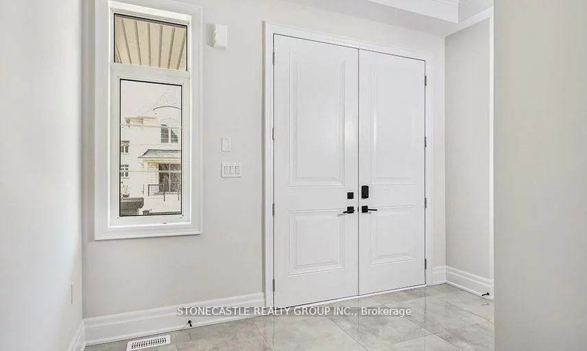 1326, Lynx, 1010 - JM Joshua Meadows, Oakville