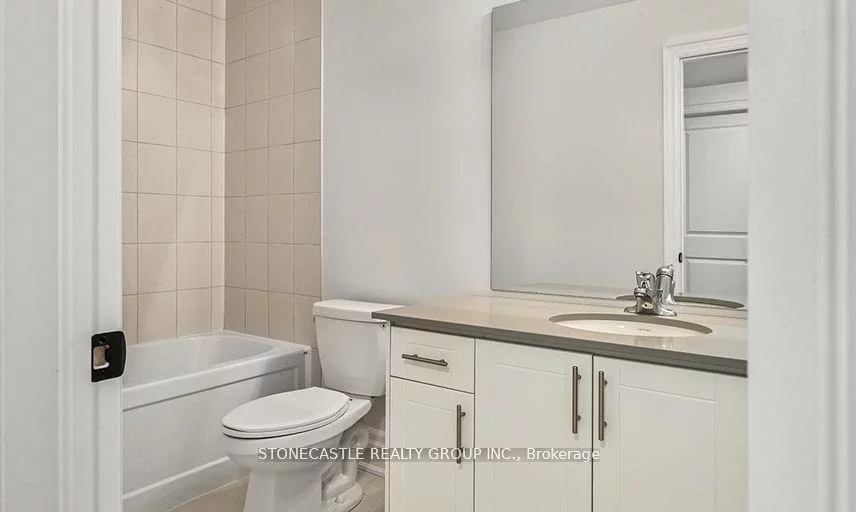 1326, Lynx, 1010 - JM Joshua Meadows, Oakville