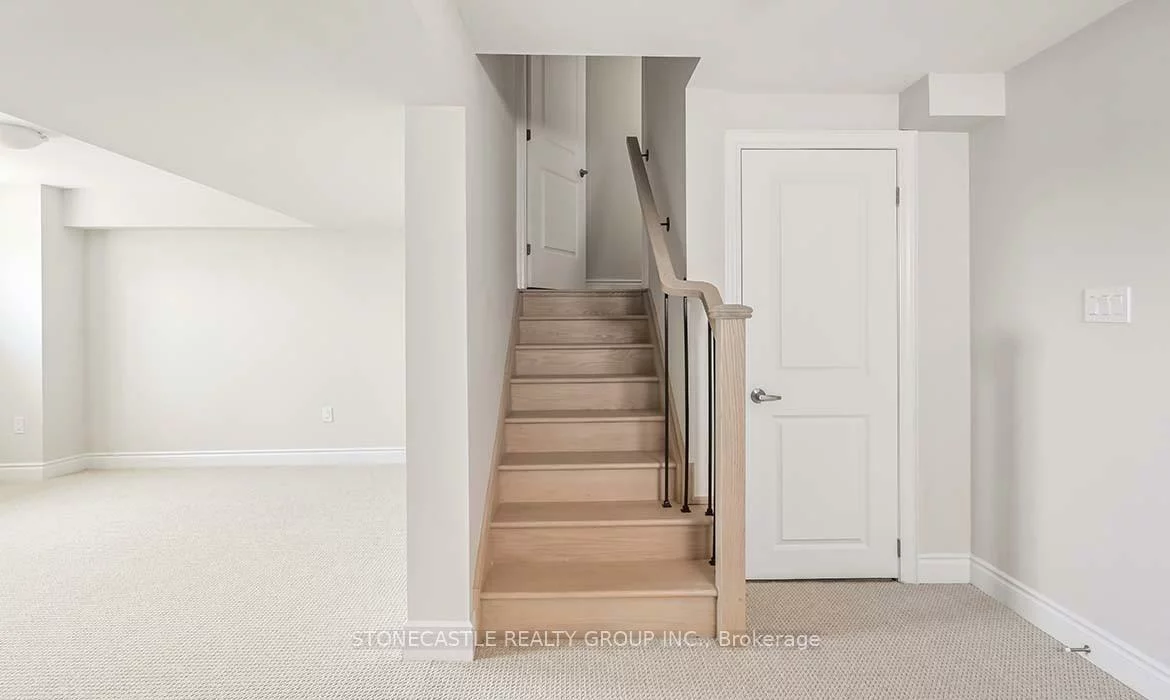 1314, Anthonia, 1010 - JM Joshua Meadows, Oakville