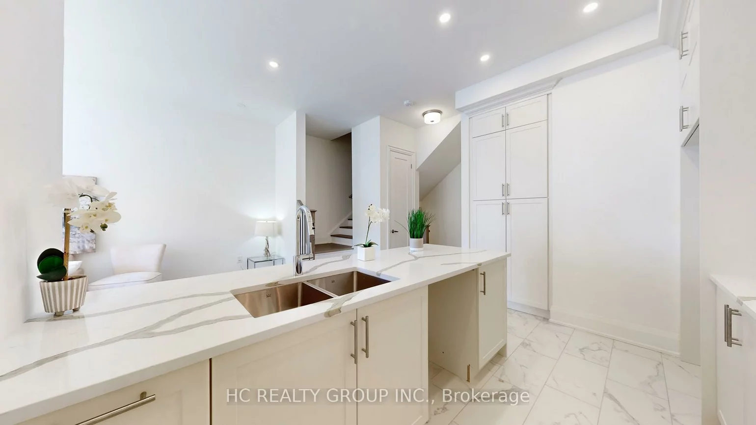 3325, Taha, 1008 - GO Glenorchy, Oakville