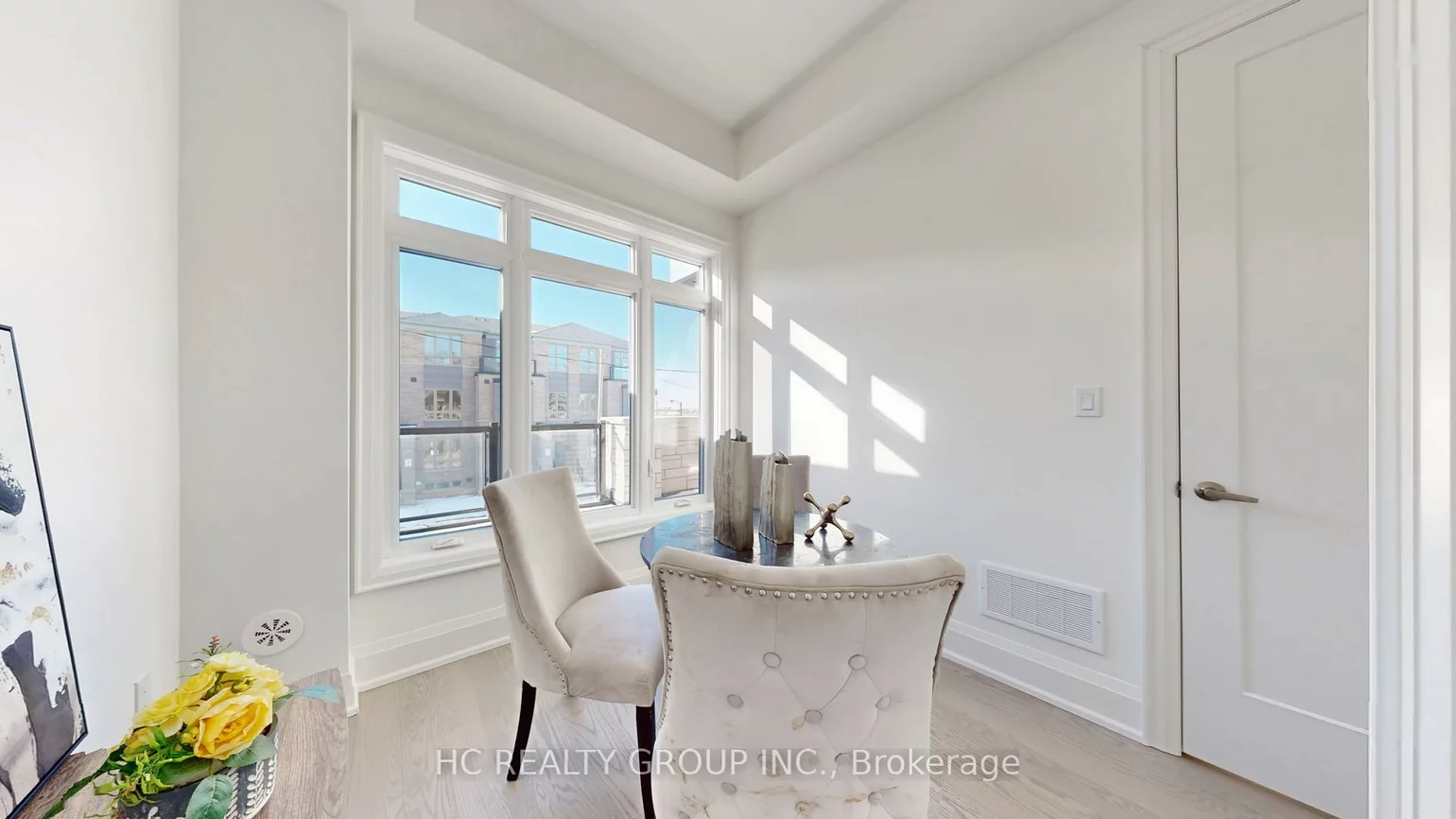 3325, Taha, 1008 - GO Glenorchy, Oakville