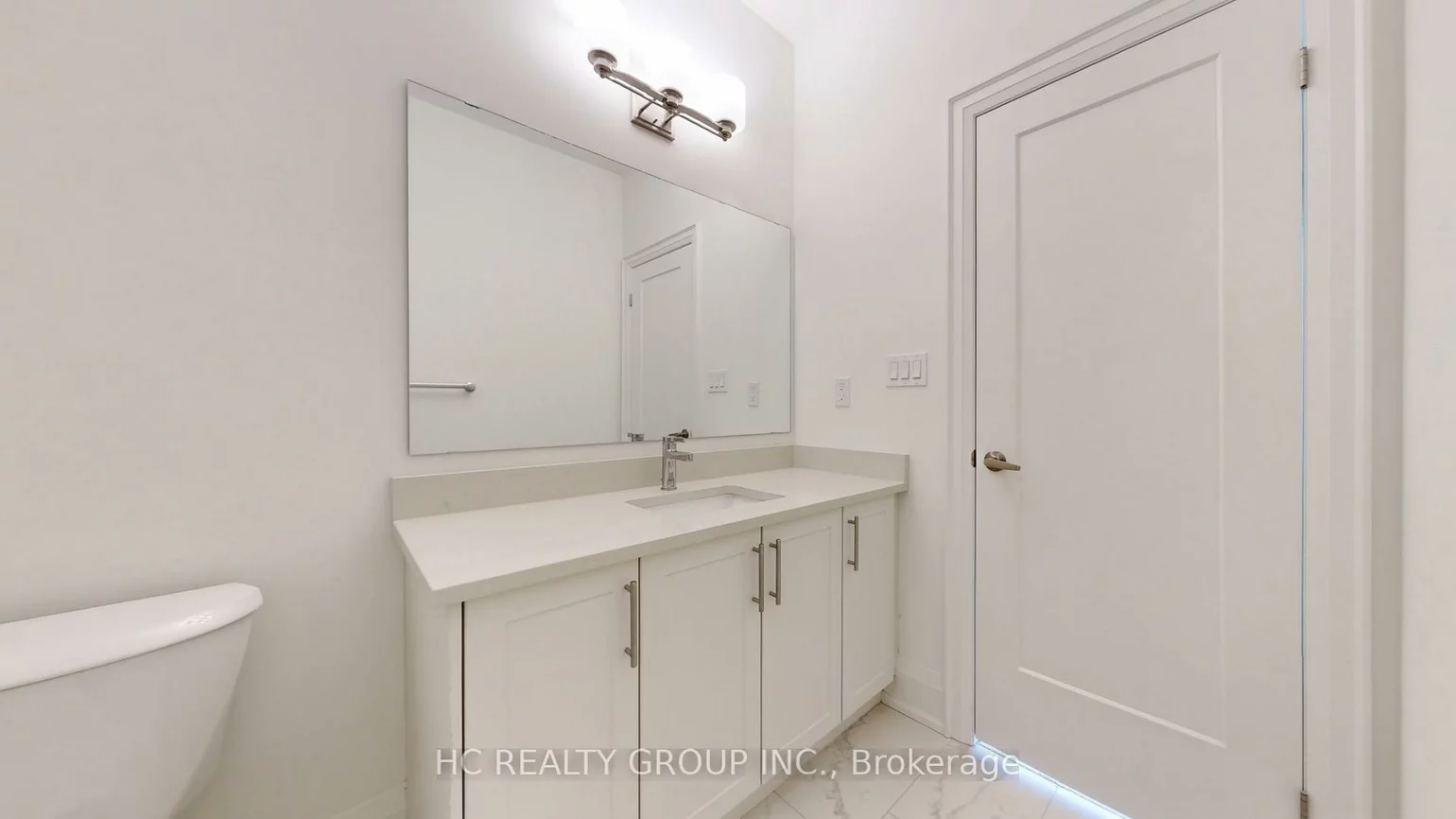 3325, Taha, 1008 - GO Glenorchy, Oakville