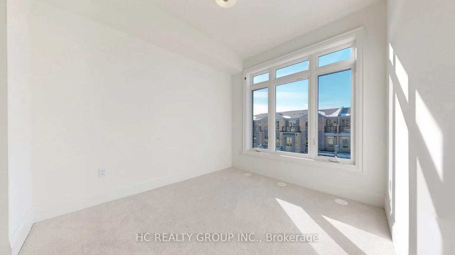 3325, Taha, 1008 - GO Glenorchy, Oakville