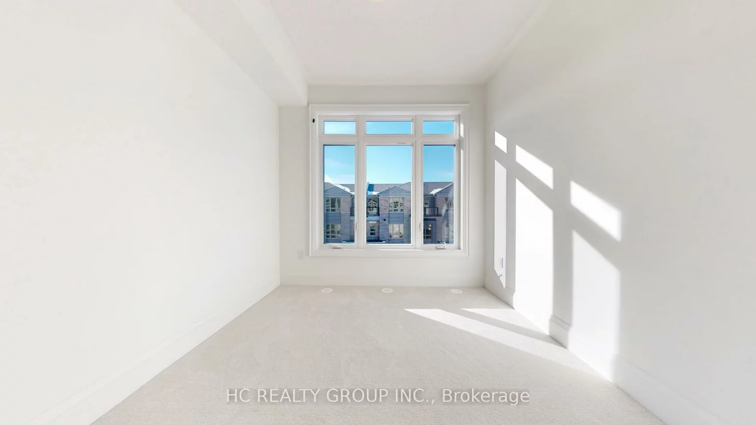 3325, Taha, 1008 - GO Glenorchy, Oakville