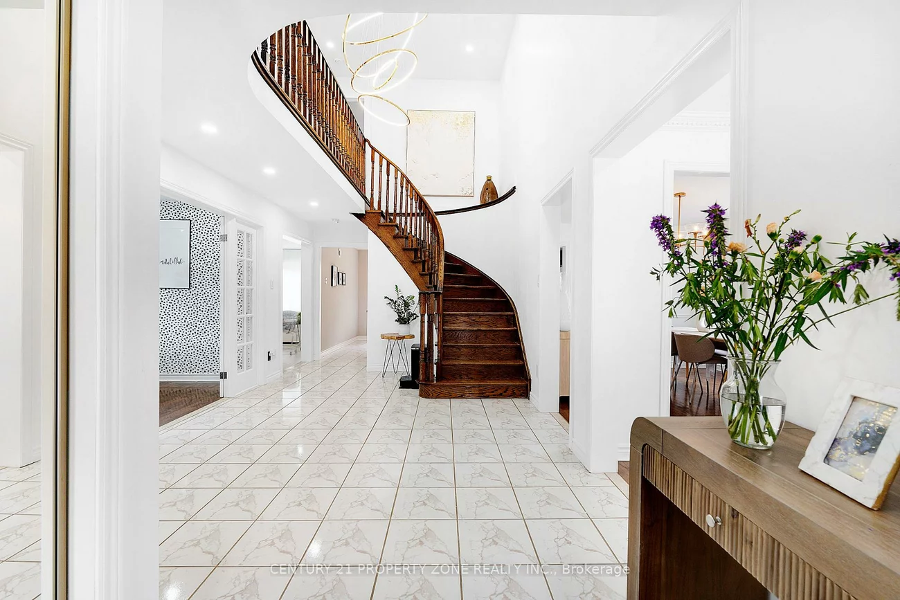 380, Summerchase, 1015 - RO River Oaks, Oakville