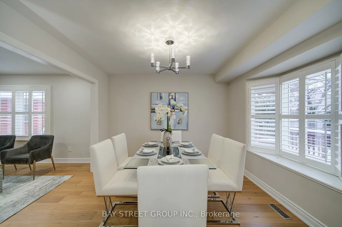 2183, Margot, 1015 - RO River Oaks, Oakville