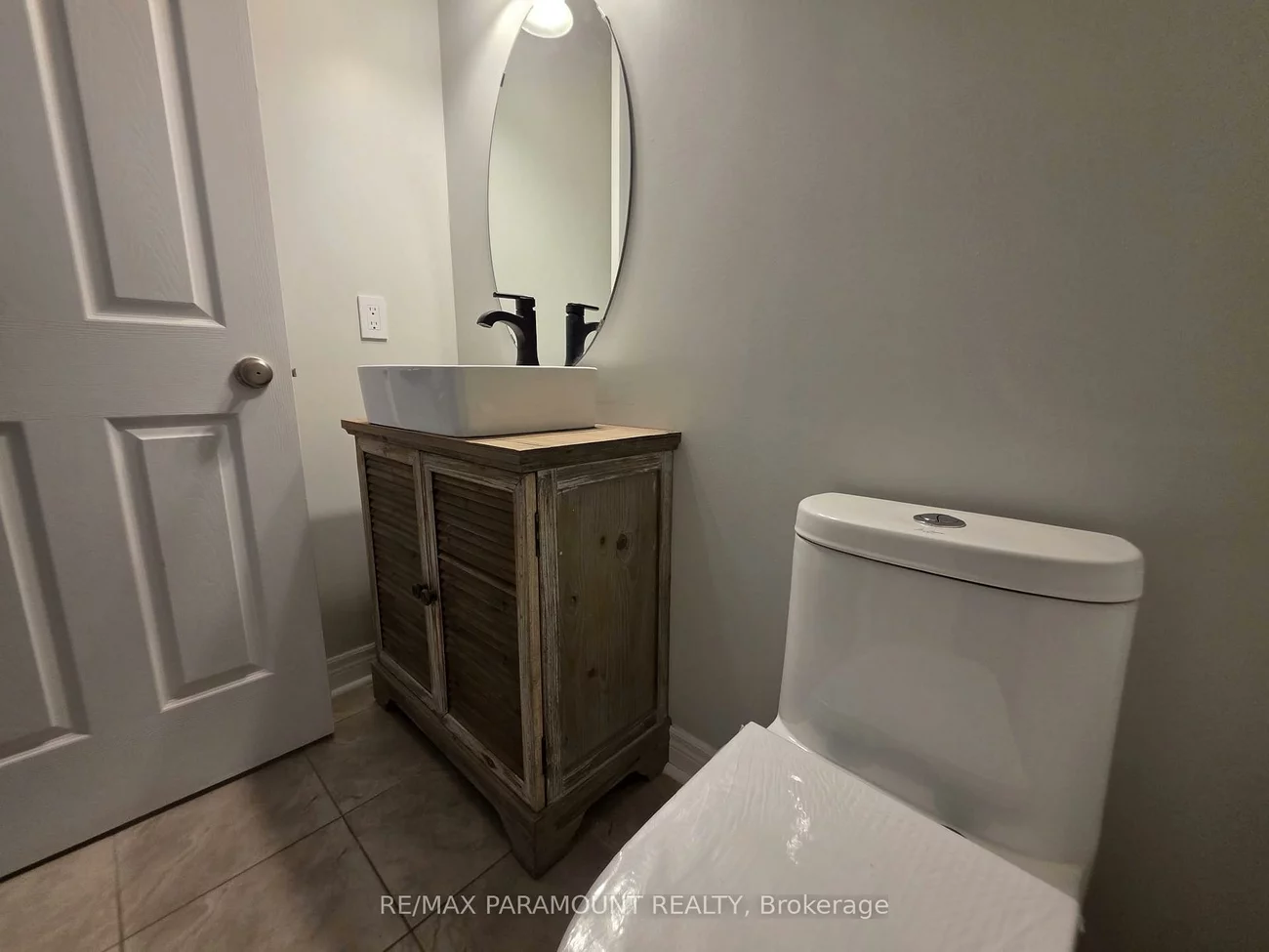 2006, Trawden, 1000 - BC Bronte Creek, Oakville