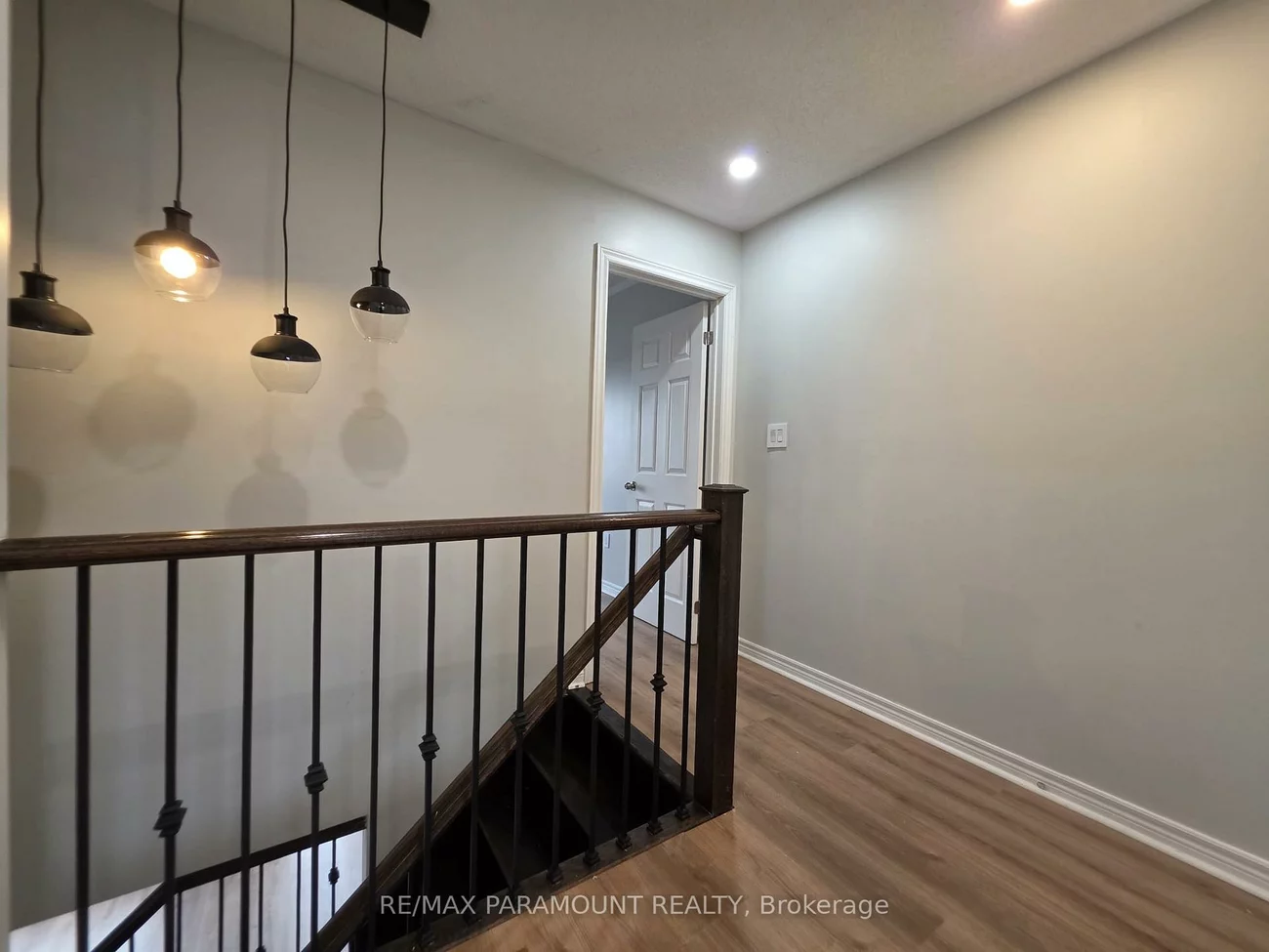 2006, Trawden, 1000 - BC Bronte Creek, Oakville